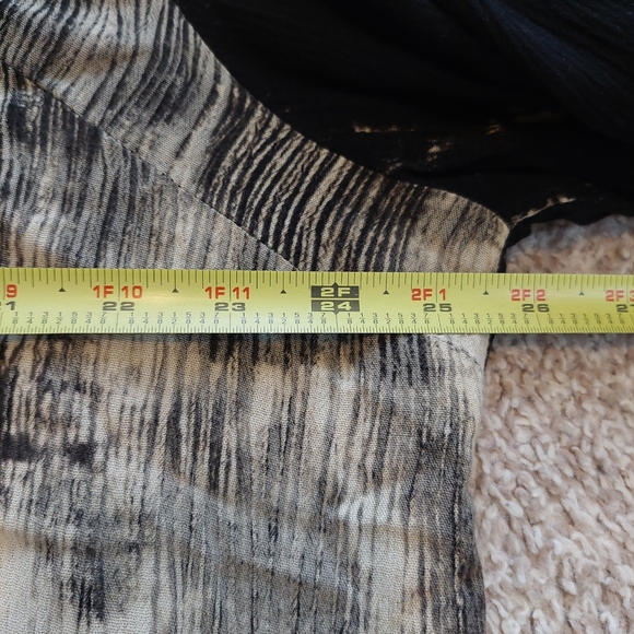 Calessa Floral Embroidered Bleached Tie DyeTop Size 1X‎ - Picture 7 of 9